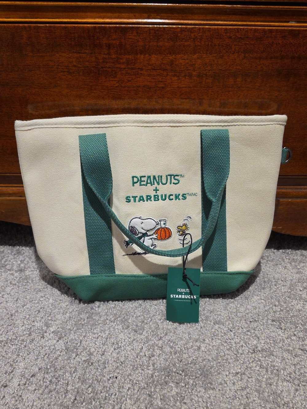 Cream & Green Snoopy x Starbucks Tote Bag